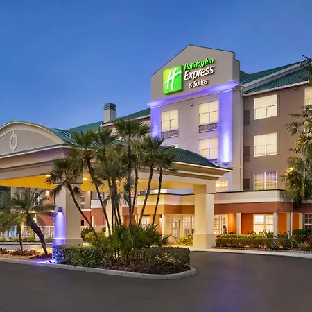 Holiday Inn Express & Suites Sarasota East, An Ihg Hotel